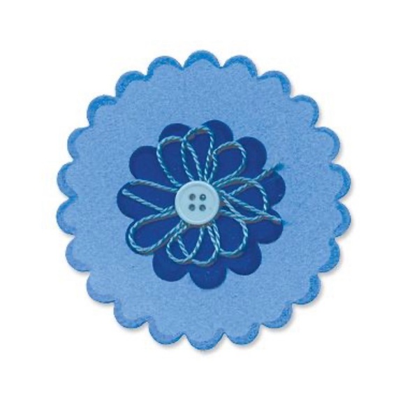 Sizzix Bigz Die - Circles, Scallop #2 - Picture 2 of 7